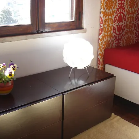 Estoril Beach Apartment Daire *